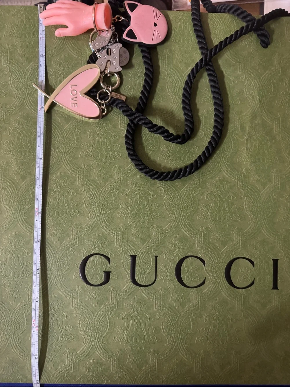 Gucci 💯% Authentic Damask Green Embossed Shopping gift bag w/Black Rope Handles